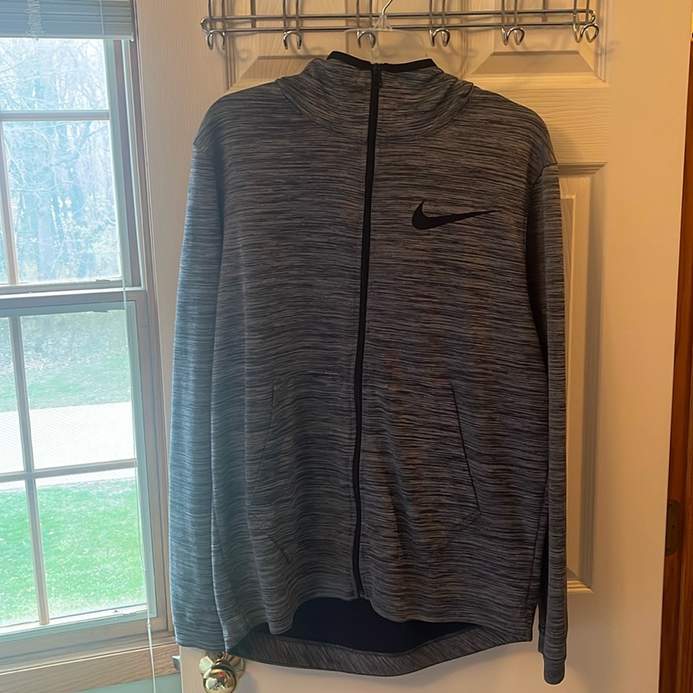 Nike sweatshirt